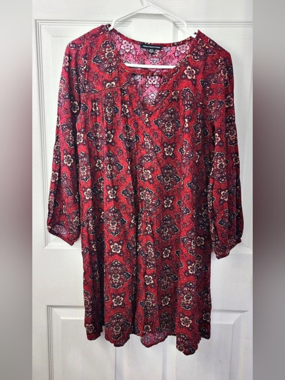 American Eagle Outfitters Paisley Mini Dress in Red & Black Size XS/P Like New